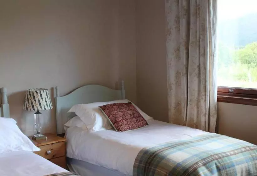 Aamiaismajoitus (B&B) Heatherbank Guest House
