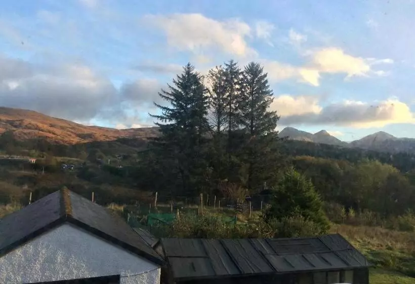 Aamiaismajoitus (B&B) Heatherbank Guest House