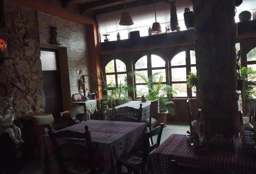 ベッドアンドブレックファースト Mystery Garden Guest House