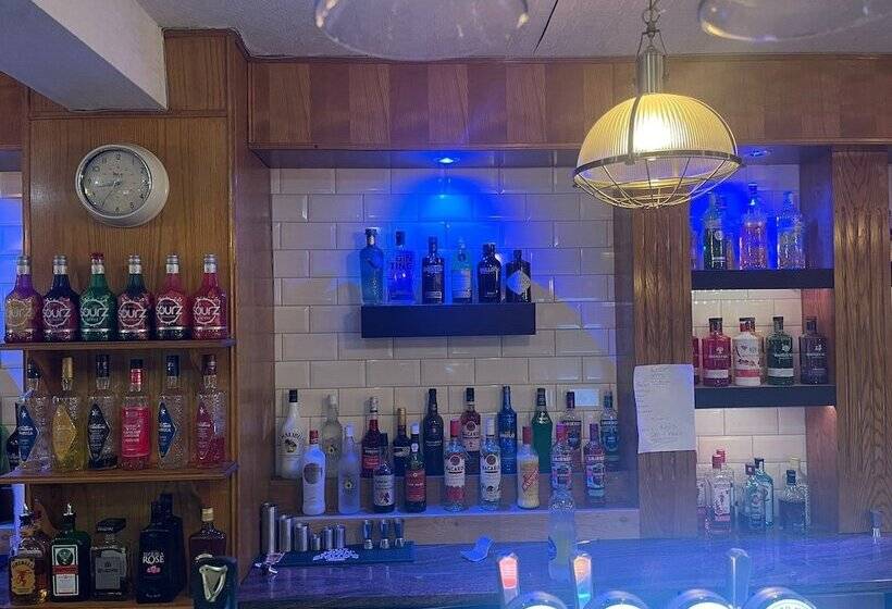 ベッドアンドブレックファースト The Grey Horse