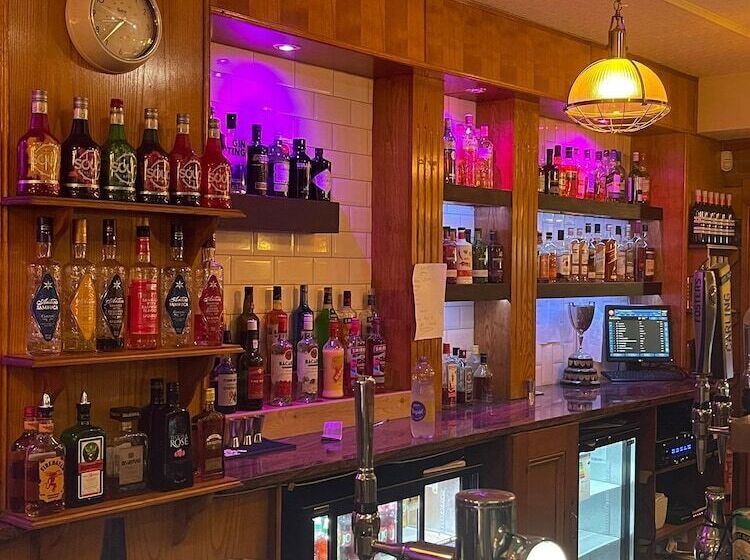 ベッドアンドブレックファースト The Grey Horse