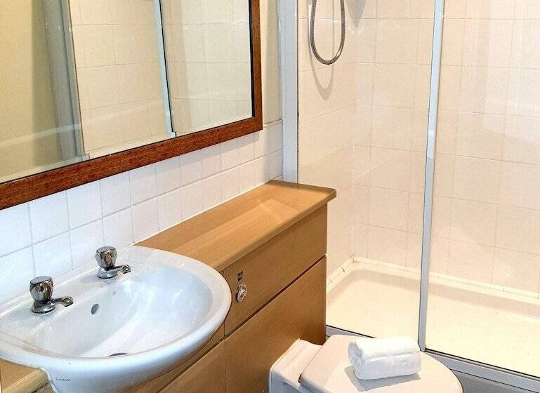 ベッドアンドブレックファースト The Grey Horse