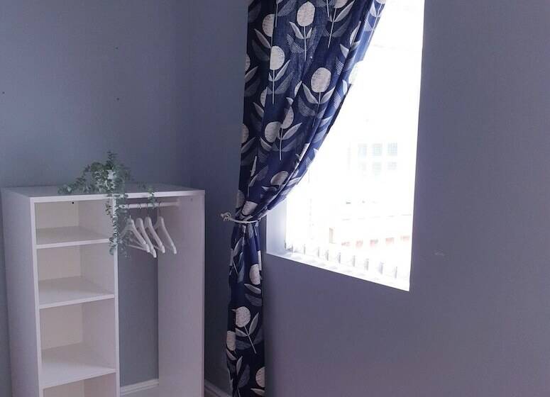 ベッドアンドブレックファースト The Grey Horse