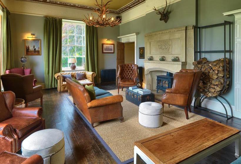 Hotelli Backwell House