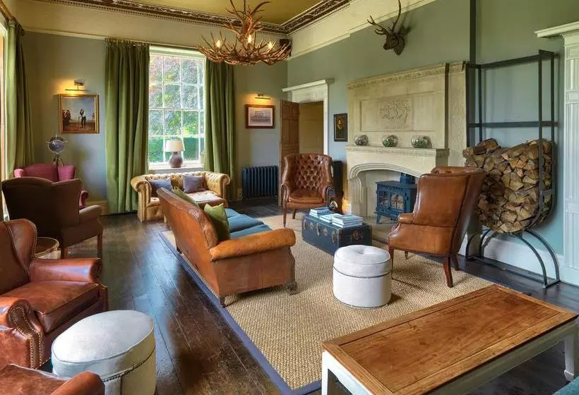 هتل Backwell House