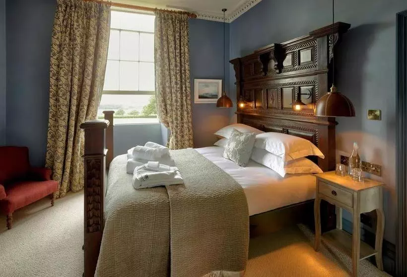 هتل Backwell House