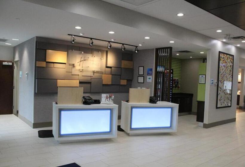 فندق Holiday Inn Express & Suites Milledgeville By Ihg