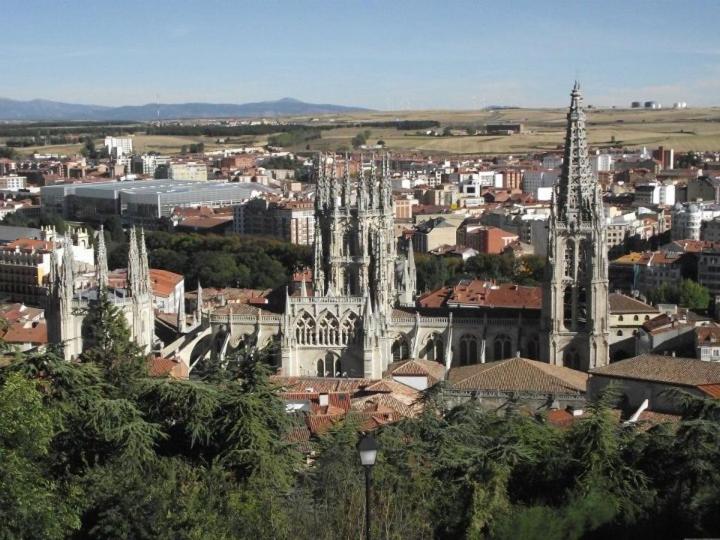 בית מלון כפרי Hostal Campus