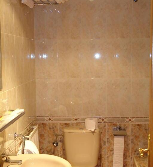 בית מלון כפרי Hostal Campus