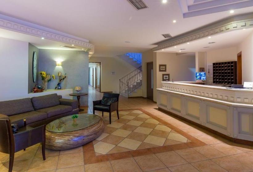 فندق Filosxenia Ismaros