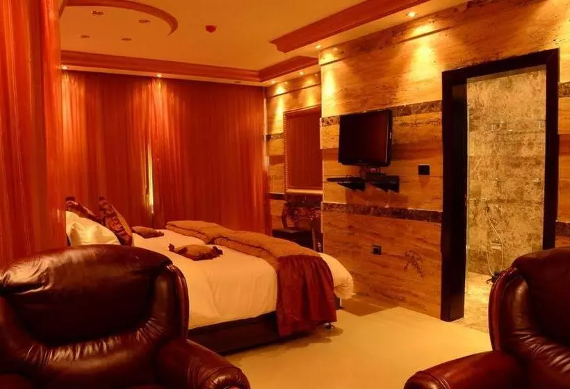 Jad Hotel & Suite