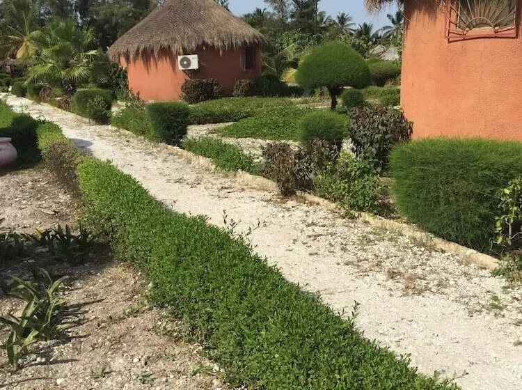 هتل Les Cristaux Roses