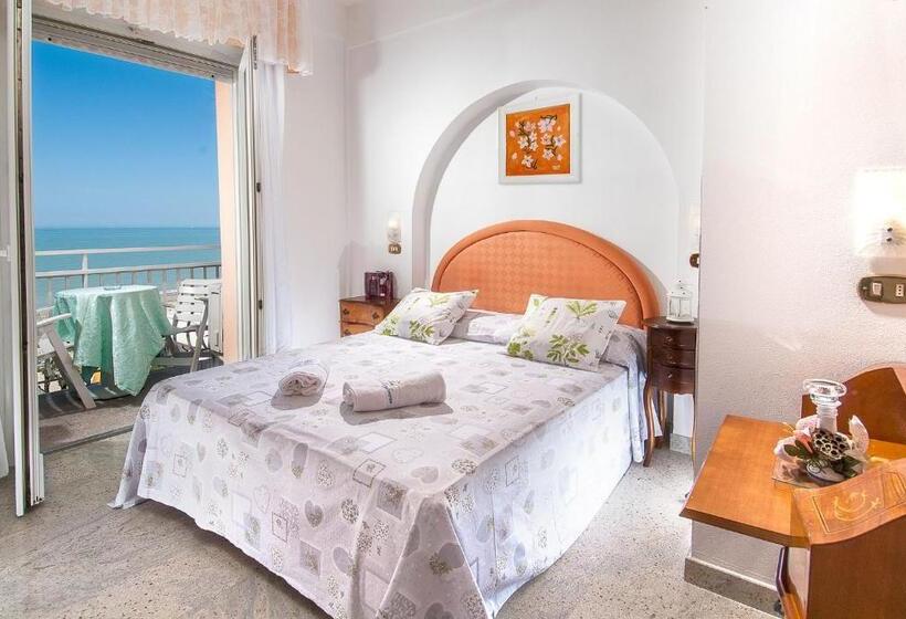 בית מלון כפרי Mayflower