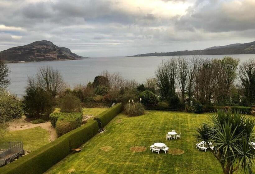 Отель The Arran Lodge & Arran Sleep Huts