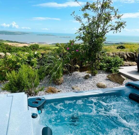 Resort Sea View Snugs At Laggan