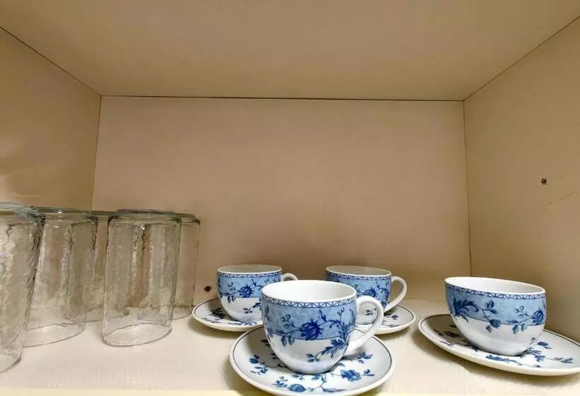 تختخواب و صبحانه 20% Off New Listing! Vintage Duplex Art Retreat