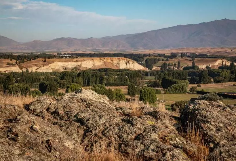 Aamiaismajoitus (B&B) About Thyme For Sleeps & Treats