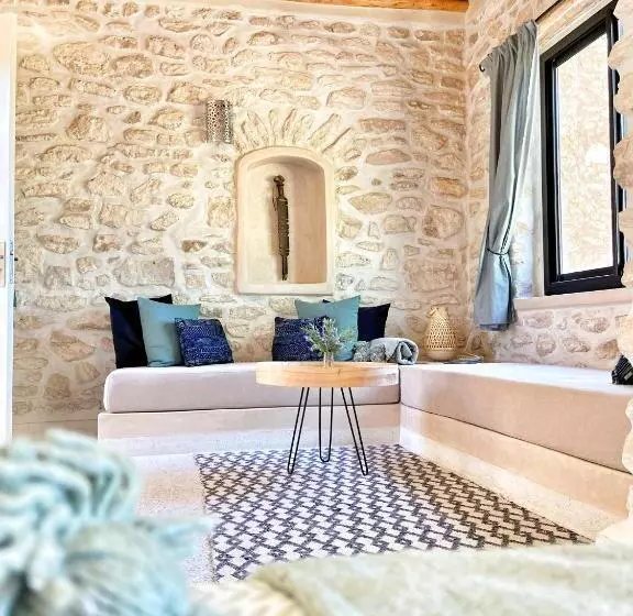 تختخواب و صبحانه Kaouki Lodge