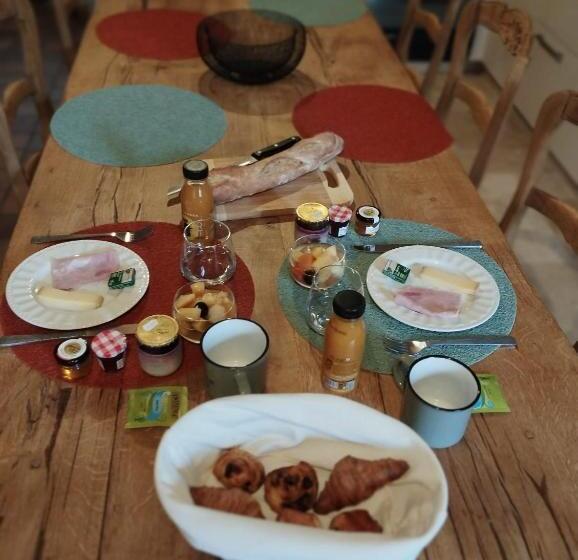 Bed and Breakfast L Annexe De Marguerite De Domprel