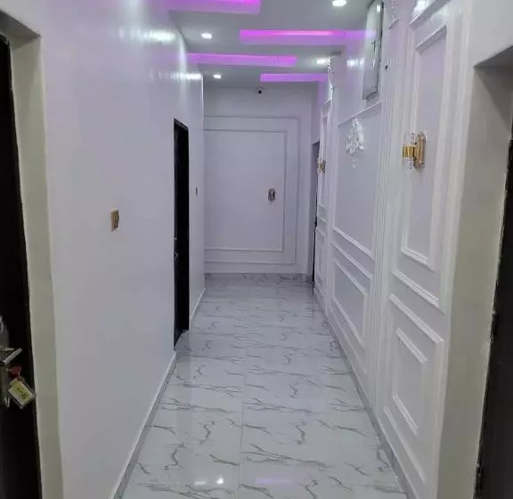 هتل B&y Royal Bar & Lounge Adigbe Road Abeokuta Near Adigbe Police Station After Panseke