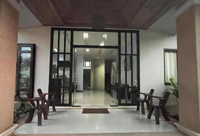 בית מלון כפרי Chat Residence