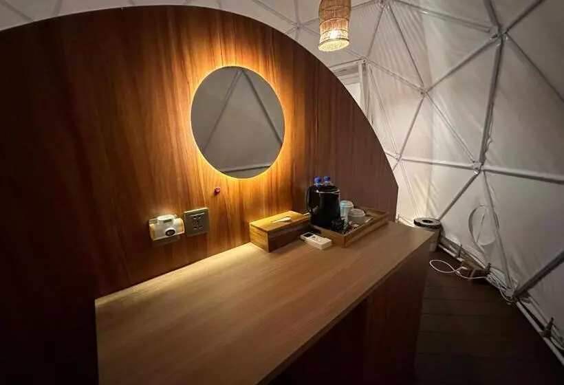 Hotelli Glamping @ Pebbles & Fins