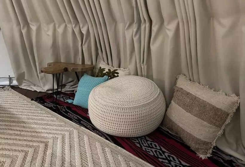 Hotelli Glamping @ Pebbles & Fins