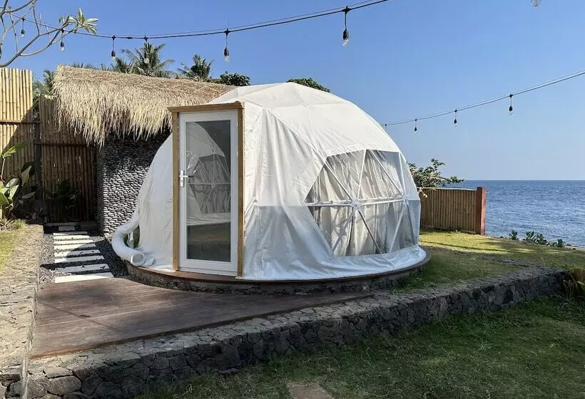 Hotelli Glamping @ Pebbles & Fins