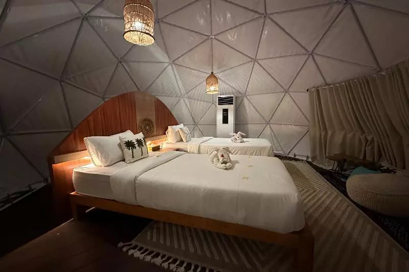 Hotelli Glamping @ Pebbles & Fins