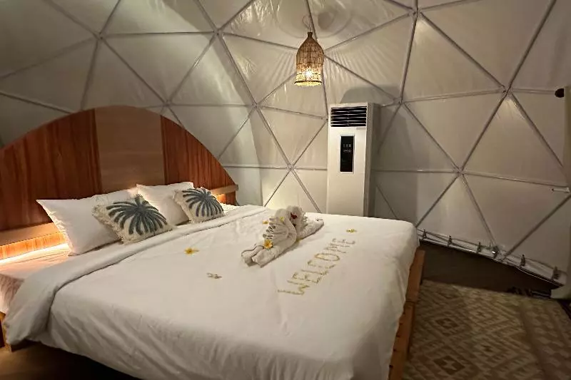 Hotelli Glamping @ Pebbles & Fins