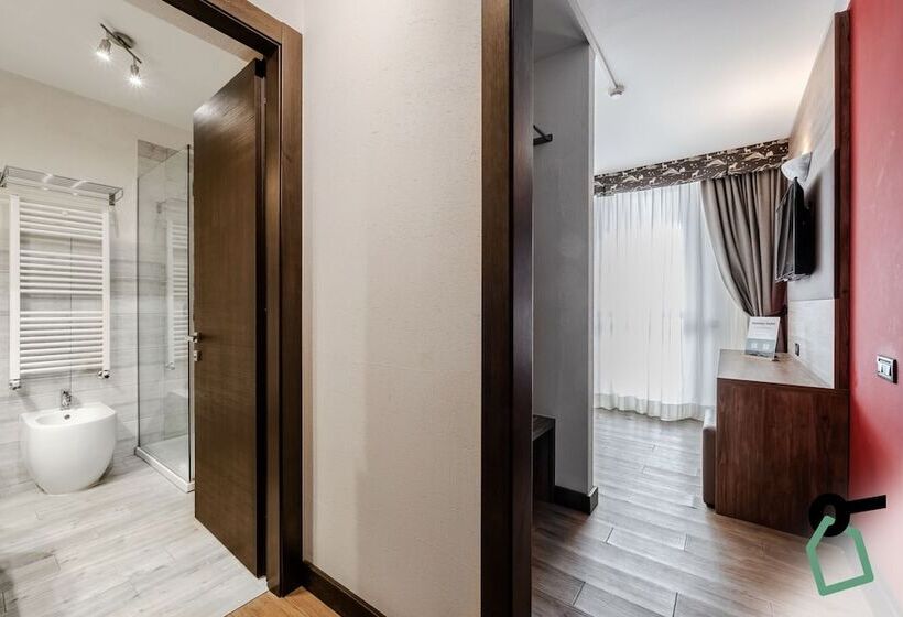 בית מלון כפרי Hotiday Chalet Sestriere Vialattea