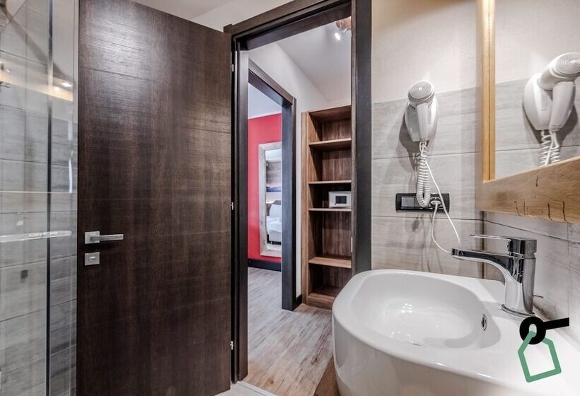 בית מלון כפרי Hotiday Chalet Sestriere Vialattea