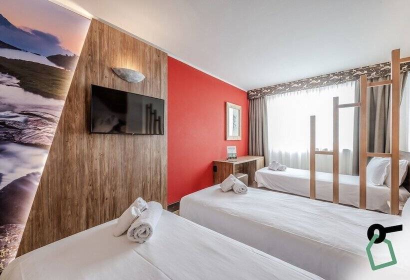 בית מלון כפרי Hotiday Chalet Sestriere Vialattea