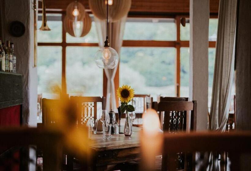 בית מלון כפרי Restaurant Eifeler Seehütte