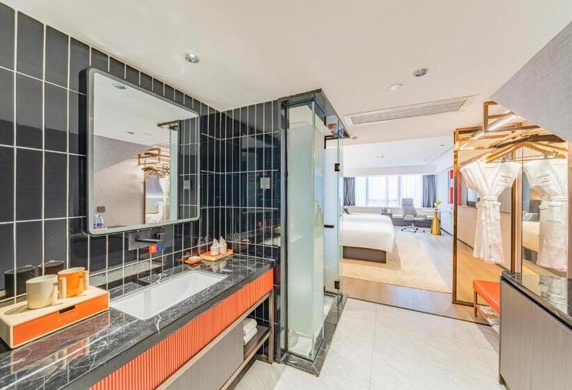 Ji Feng International Hotel Nanning East Railway Station