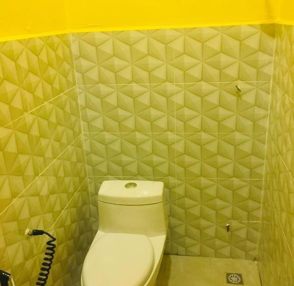 Pension The Pines Studio @ Pcb