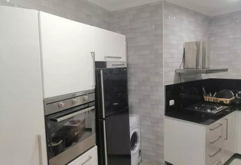 ستوديو للإيجار مفروش بالكامل تشطيب الترا سوبر لوكس بإطلاله مميزه فى أجمل قرى شرم الشيخ دلتا شرم