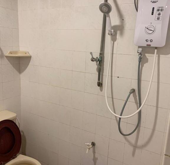 הוסטל Pondok Sri Salang