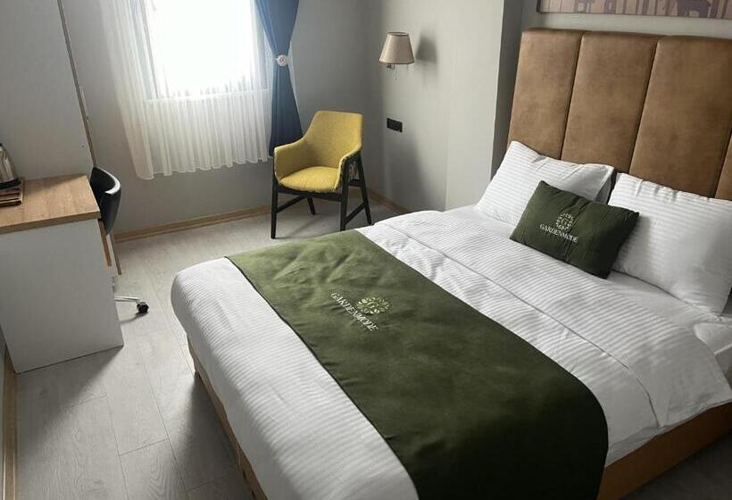 هتل Gardenmode Airport