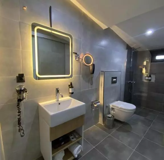 Hotelli Gardenmode Airport