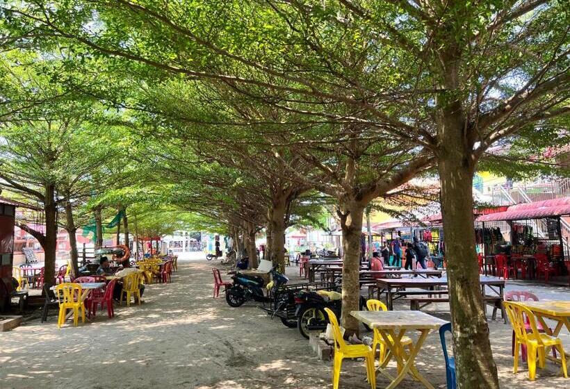 هتل Perhentian Mama S