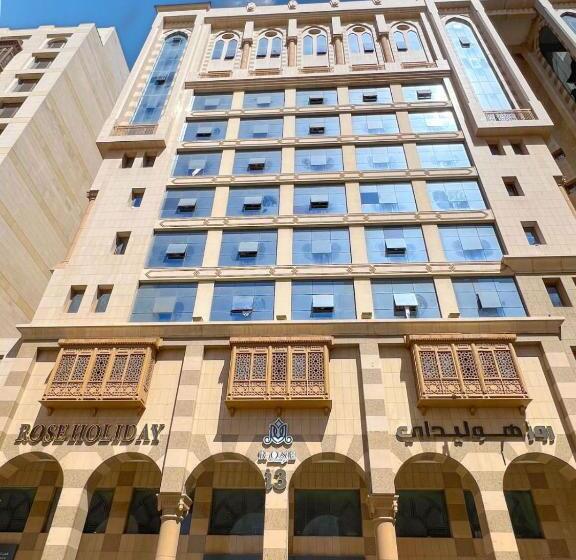 هتل Rose Holiday I2 روز هوليداي