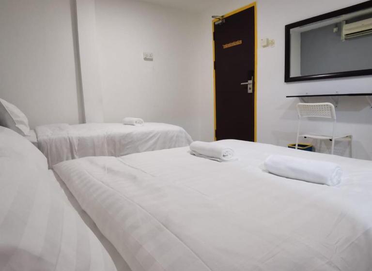 בית מלון כפרי Seroja