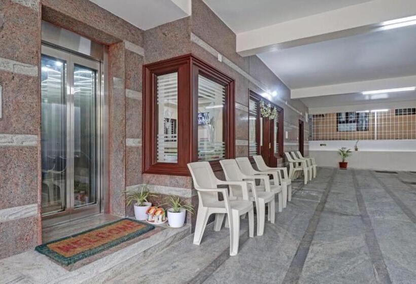 هتل Vardhan @stay Inn