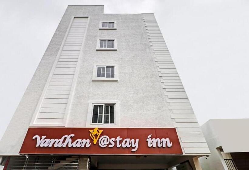 هتل Vardhan @stay Inn
