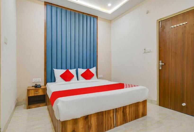 Oyo Hotel Bliss Stay