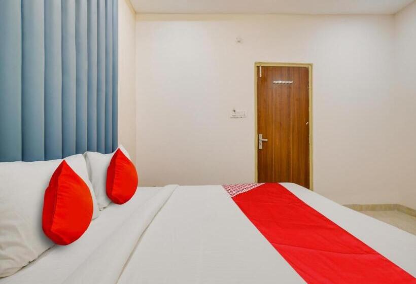 Oyo Hotel Bliss Stay