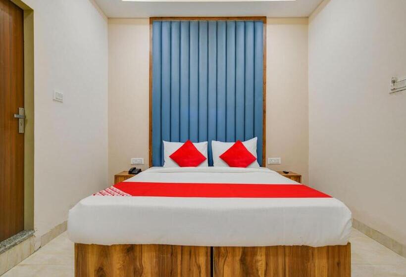 Oyo Hotel Bliss Stay