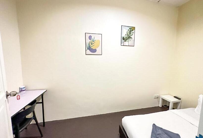 ペンション 22a Hostel