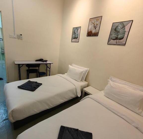 ペンション 22a Hostel